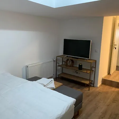 Lägenhetshotell Nr 4 *