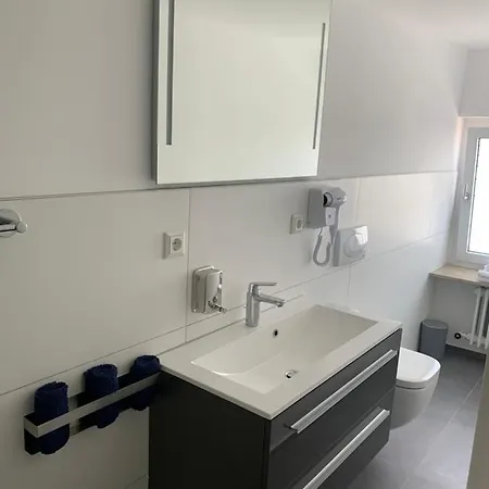 Nr 4 Lägenhetshotell Kuenzell